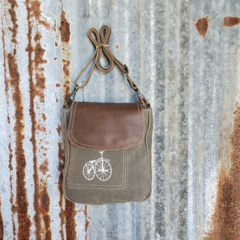 Green Paris Bicycle Cross Body Front