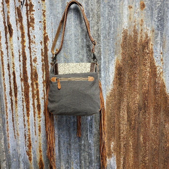 Gray Rug Falling Leaves Crossbody Back