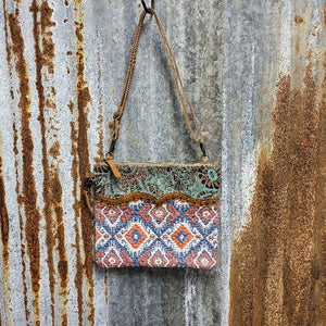 In Sea Crossbody Front