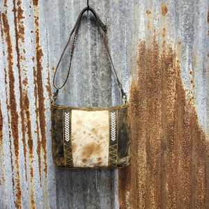 Cornell Oil Rubbed Leather Crossbody Front