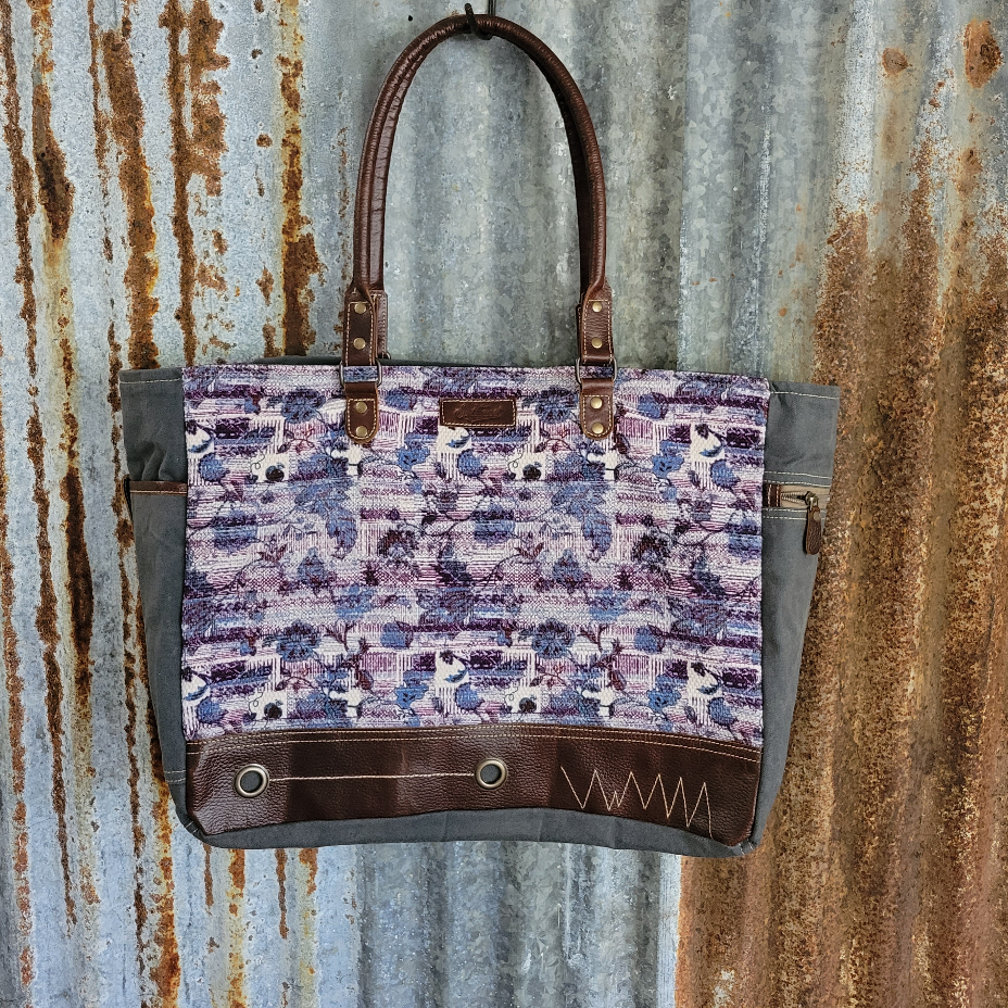 Purple Grapevine Weekender Front