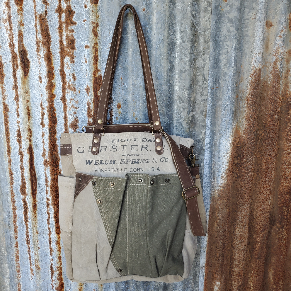 Spring Co Canvas Messenger Front