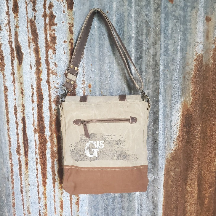 Lentilles Messenger Bag Back