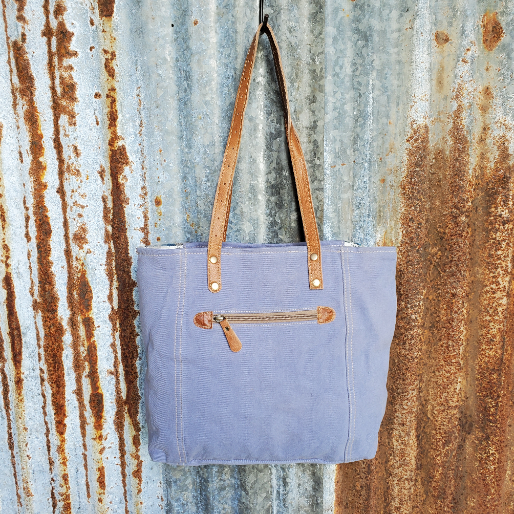 Blue Mountain Scene Tote Back
