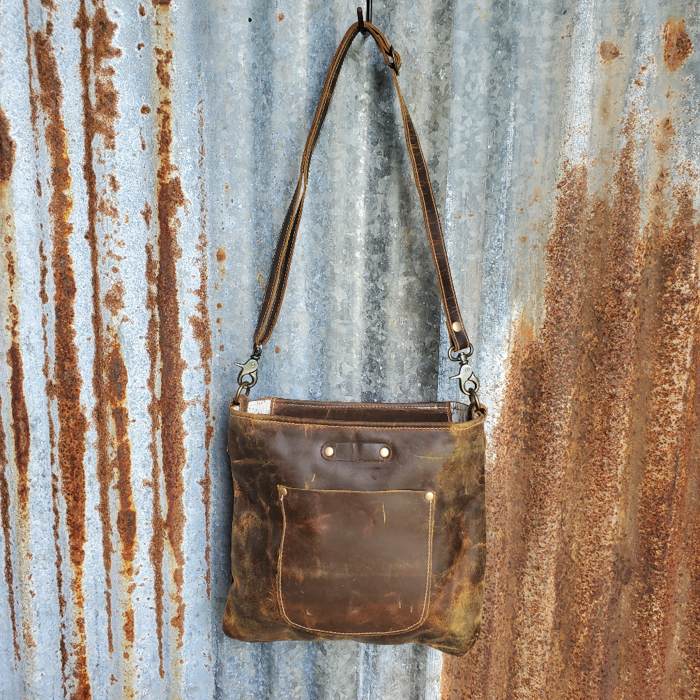Oil Rubbed Leather Front Pocket Cross Body Front
