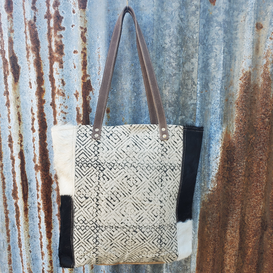 Geometric Cowhide Tote Front
